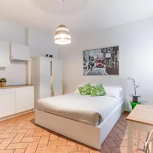  Apartment Duomo Italy